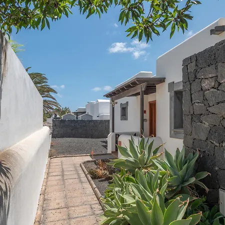 First Row En La Goleta Apartment