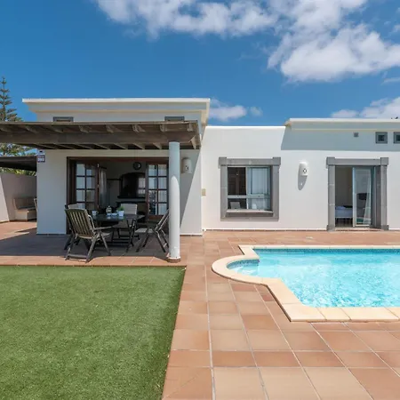 شقة First Row En La Goleta